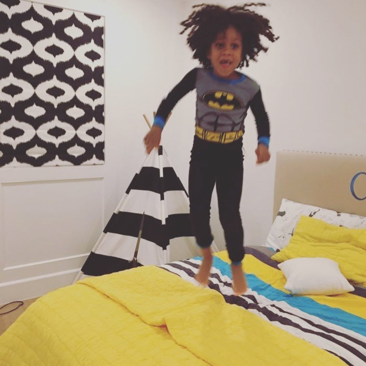 Proud Parents: In 2016 Celebrity Instagrams Were All About Their Adorable Mini-Mes
